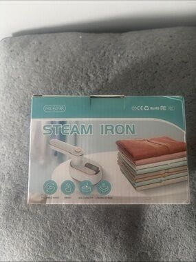 Handheld Steam Iron - Teal and White